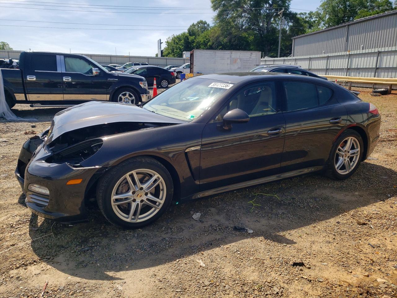 Salvage Porsche Panamera Image