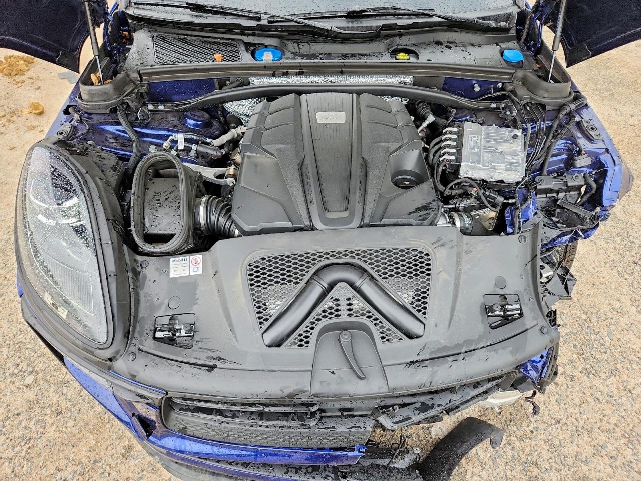 Porsche Macan S