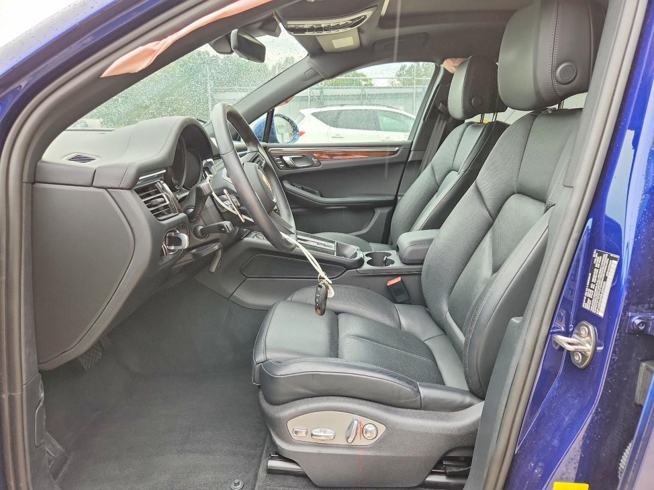 Porsche Macan S
