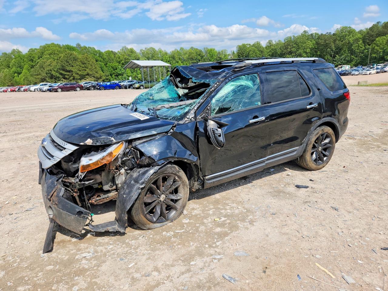 Salvage Ford Explorer Image