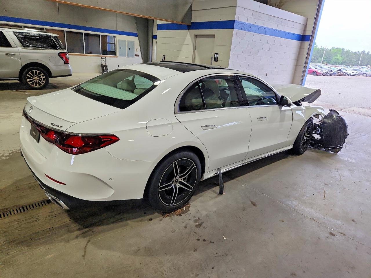 Mercedes-Benz E-Class 350 4matic
