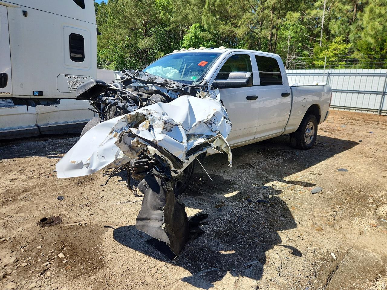 Salvage Ram 2500 Image