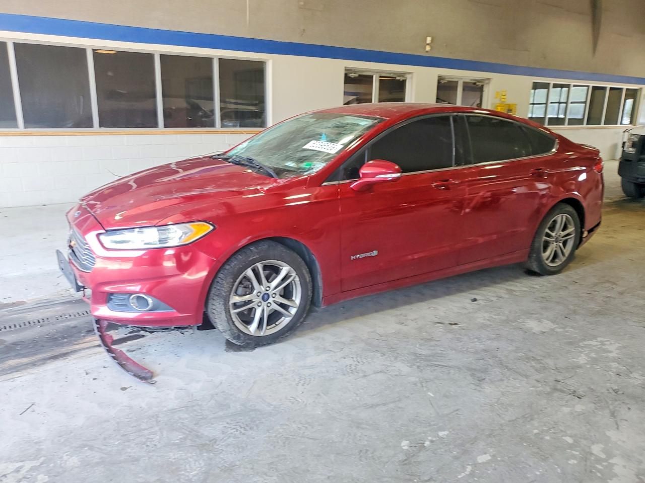 Salvage Ford Fusion Image