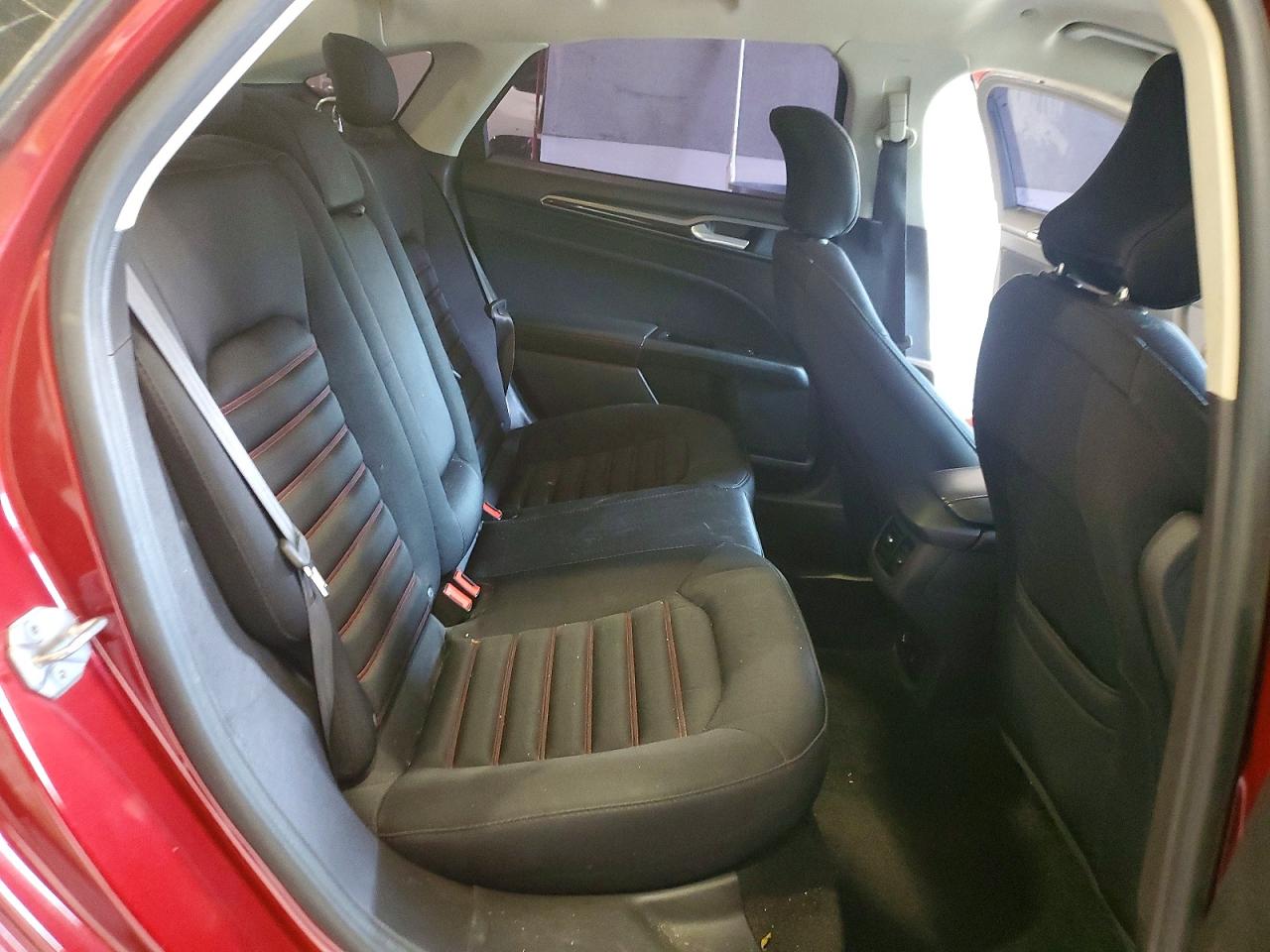 Ford Fusion Se Hybrid