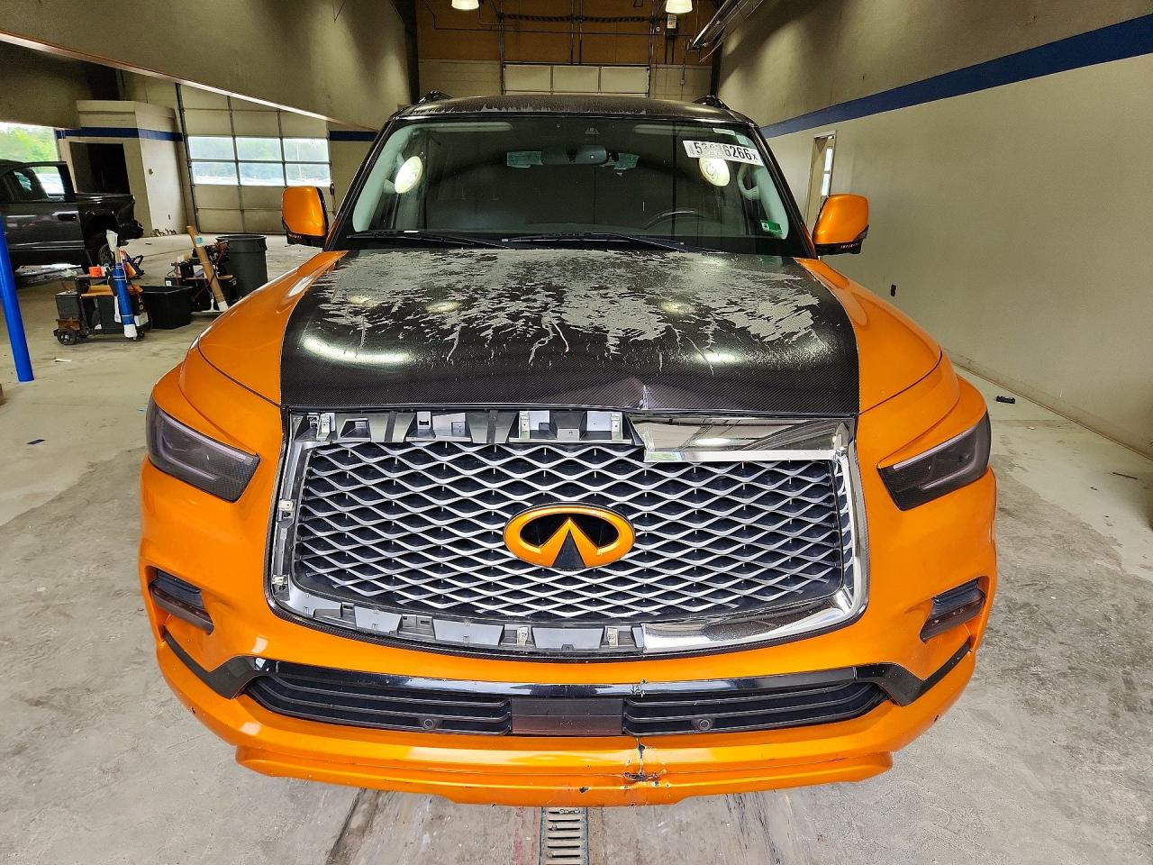 INFINITI Qx Luxe