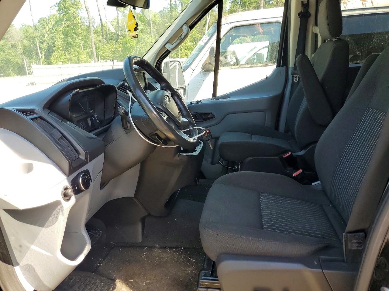 Ford Transit T-350
