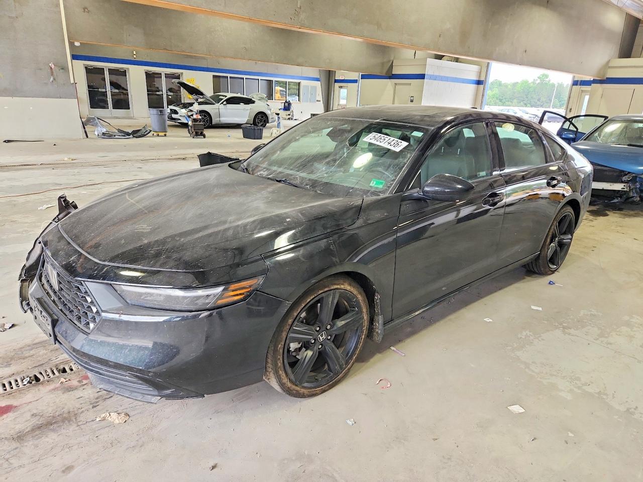 Salvage Honda Accord Image