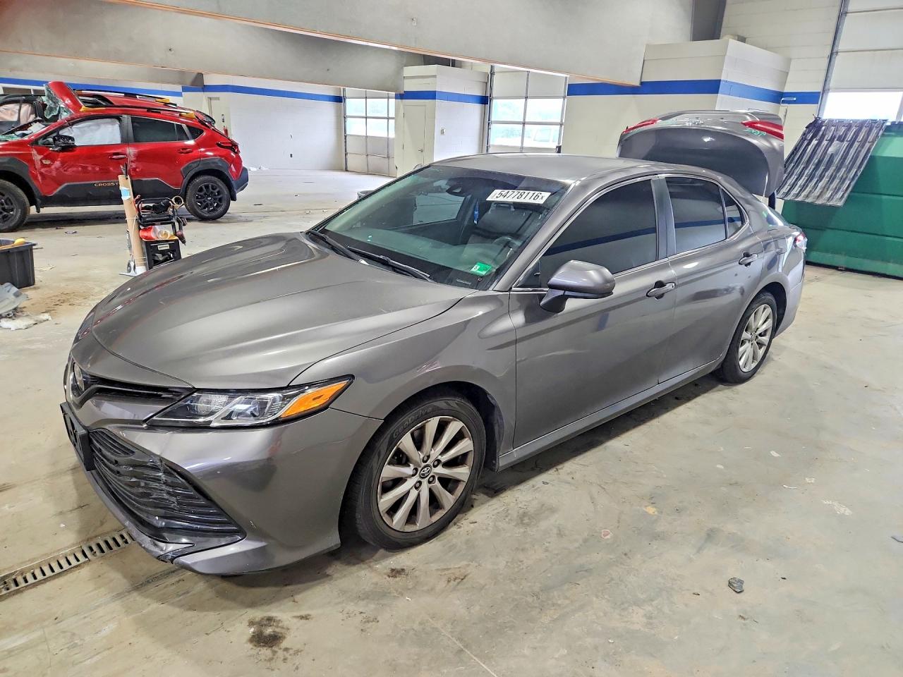 Salvage Toyota Camry Image