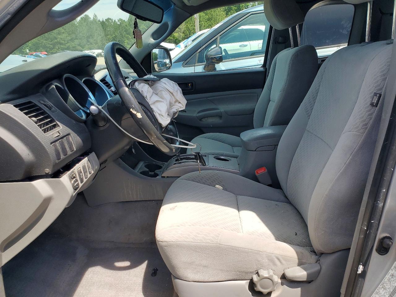 Toyota Tacoma Access Cab