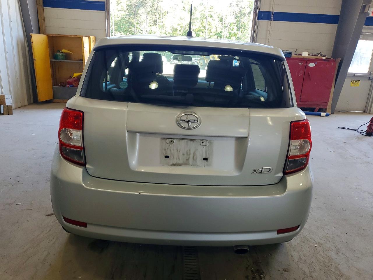 Scion xD Base