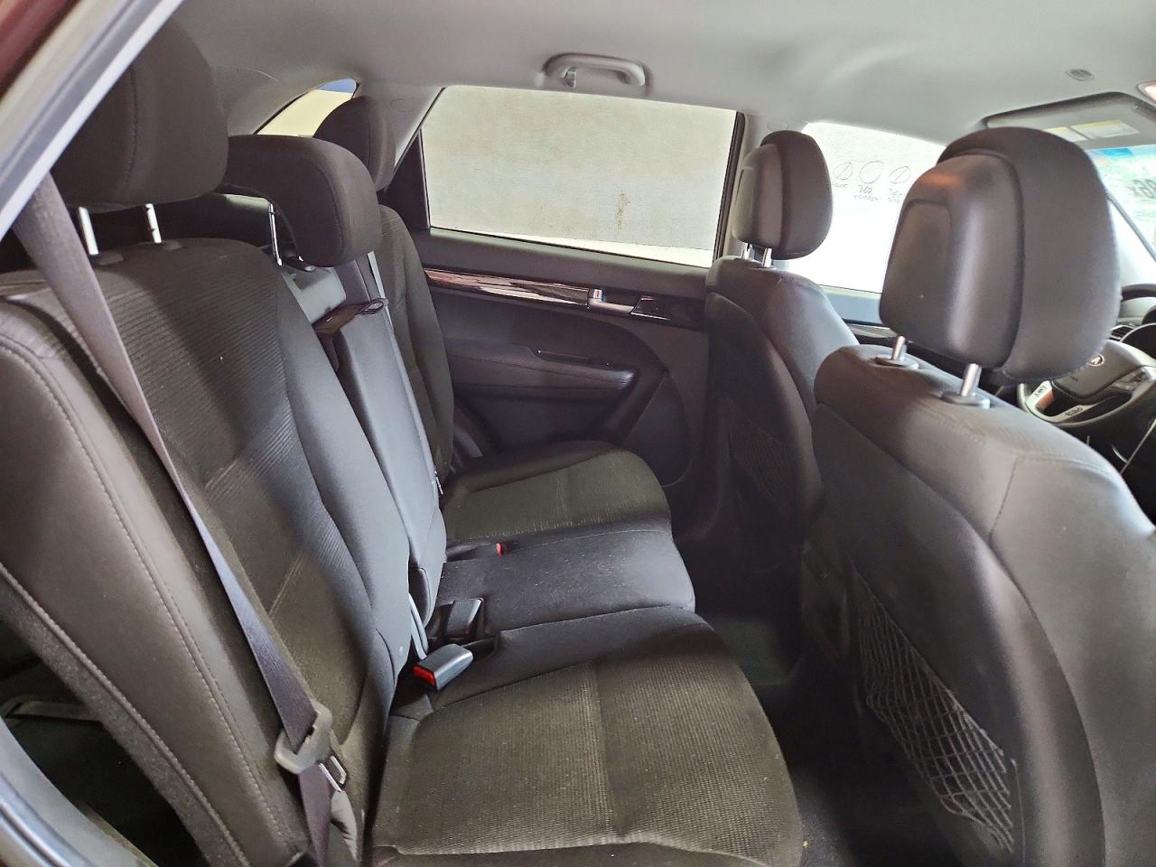 Kia Sorento Lx