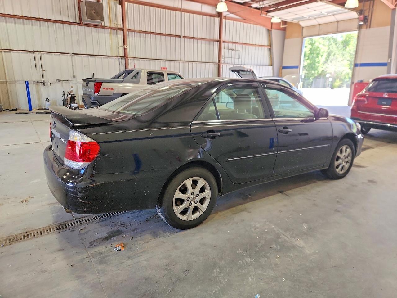 Toyota Camry Xle