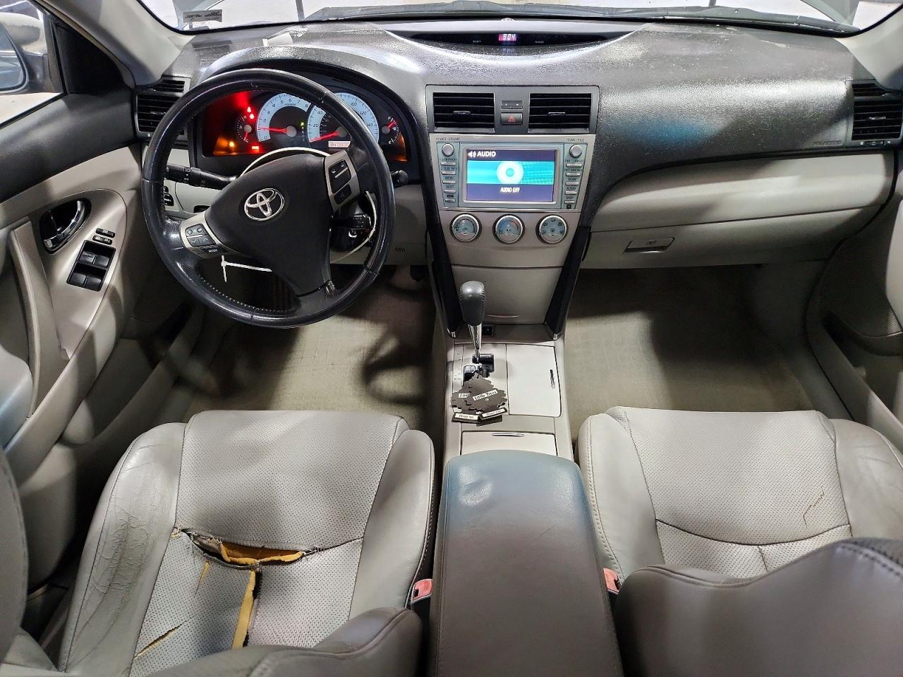 Toyota Camry Se V6