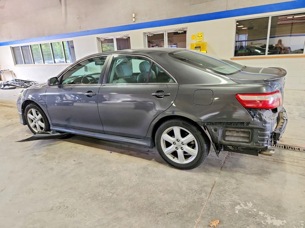 Toyota Camry Se V6