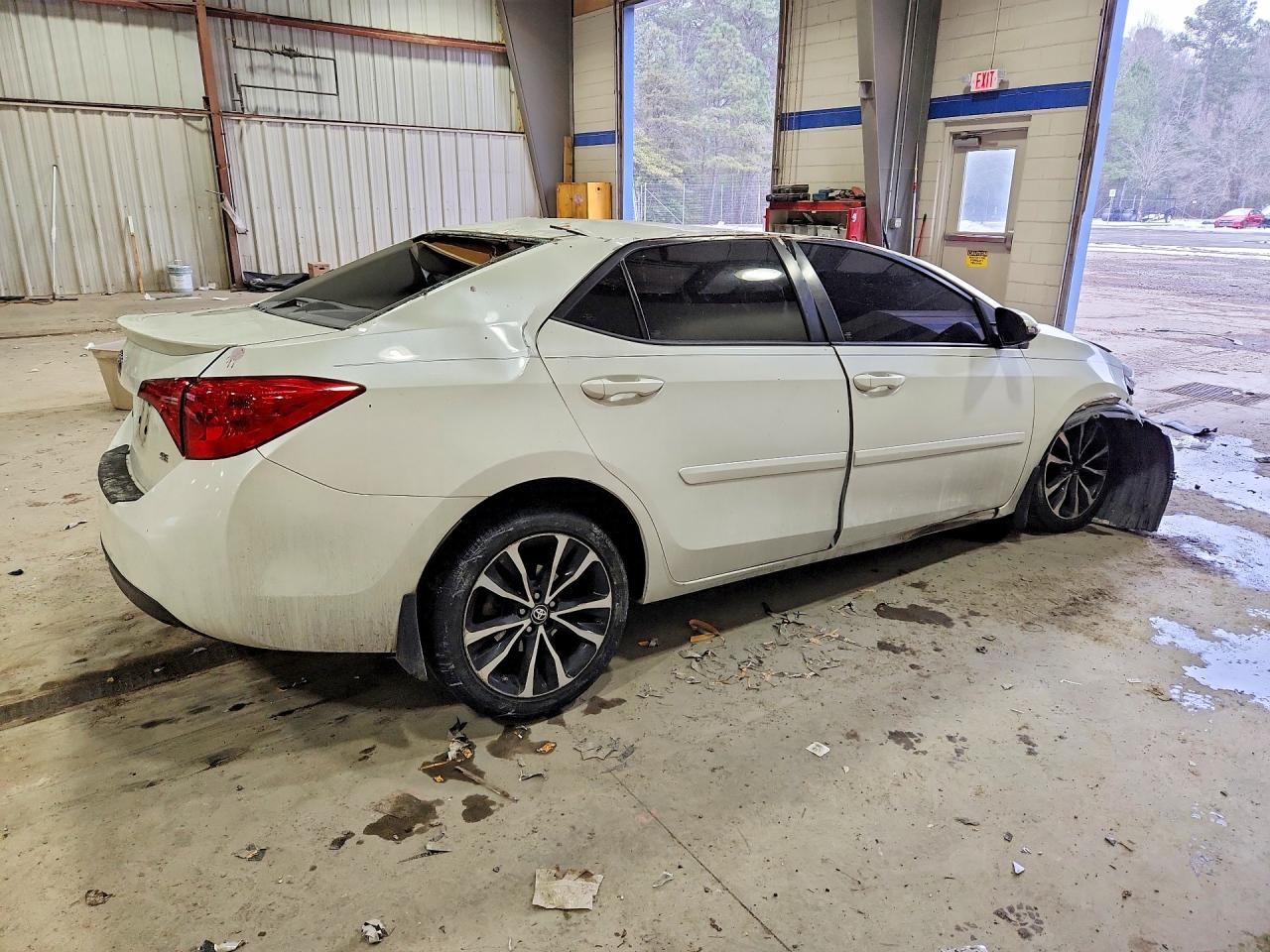 Toyota Corolla L