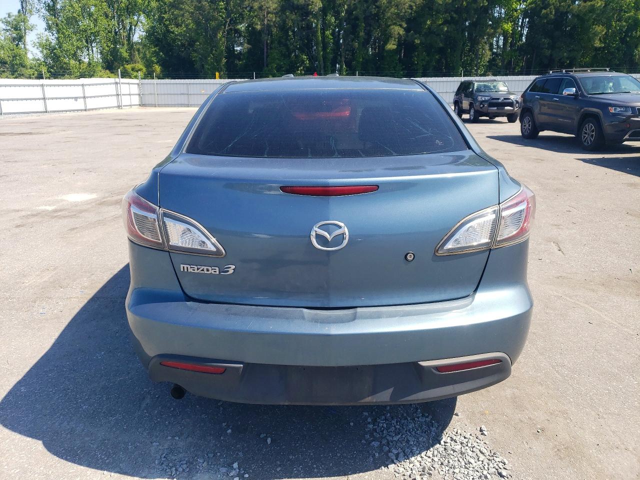 Mazda 3 I