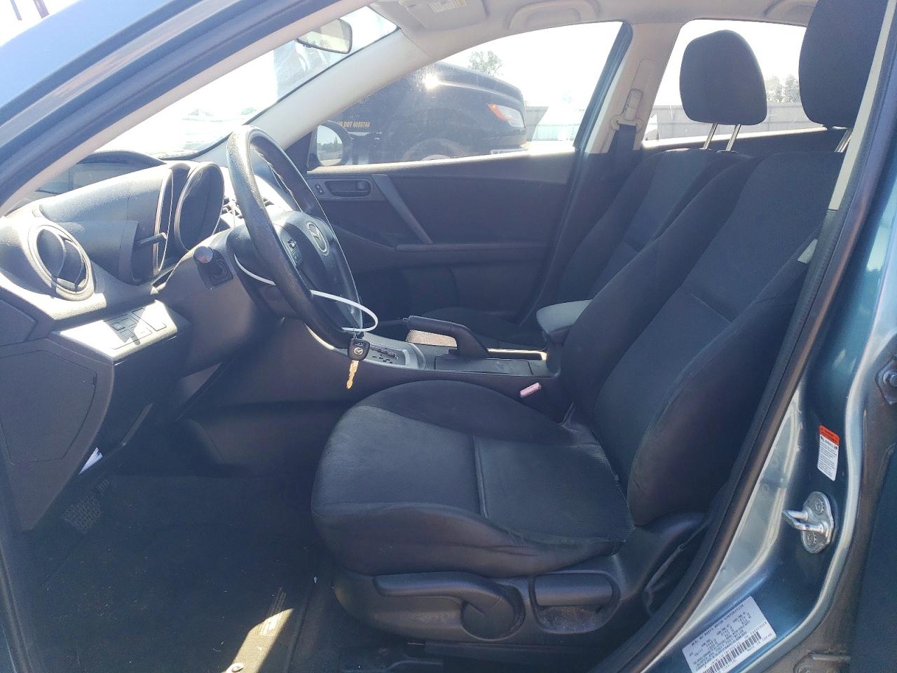 Mazda 3 I