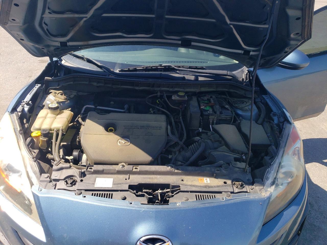 Mazda 3 I