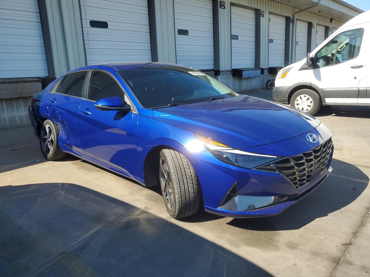 Hyundai ELANTRA Limited