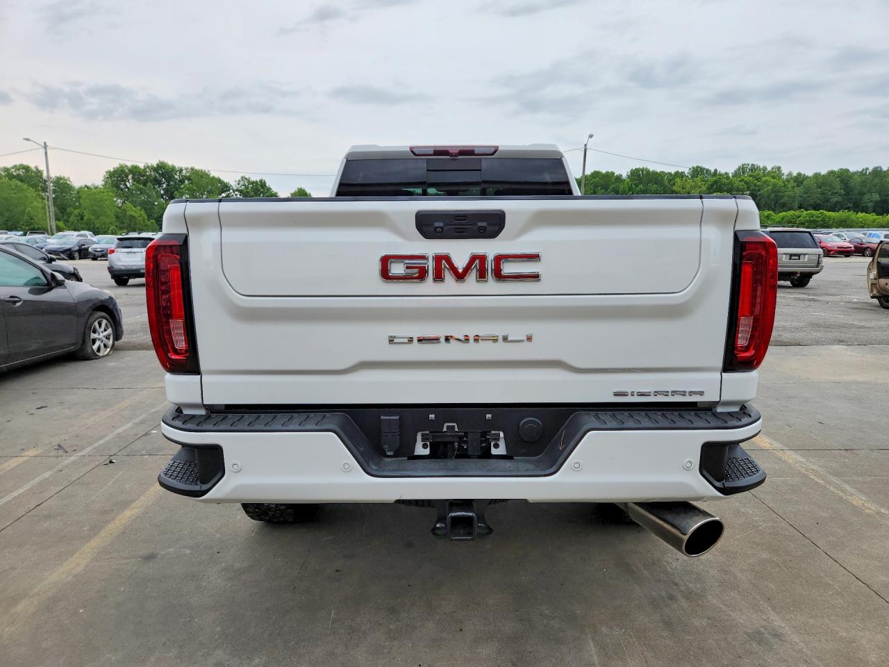 GMC Sierra K2500 Denali