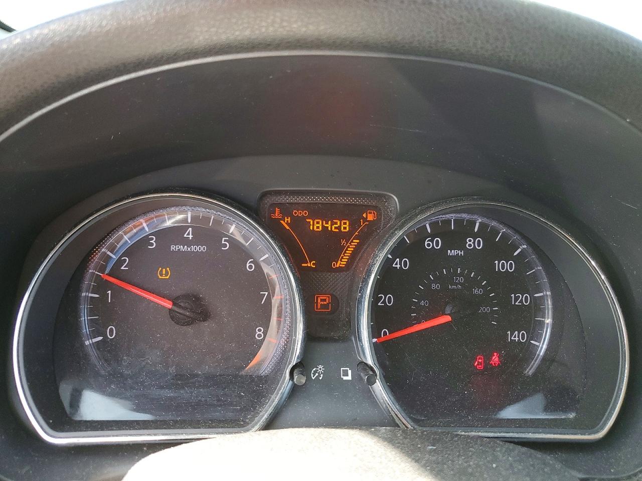 Nissan Versa Sv