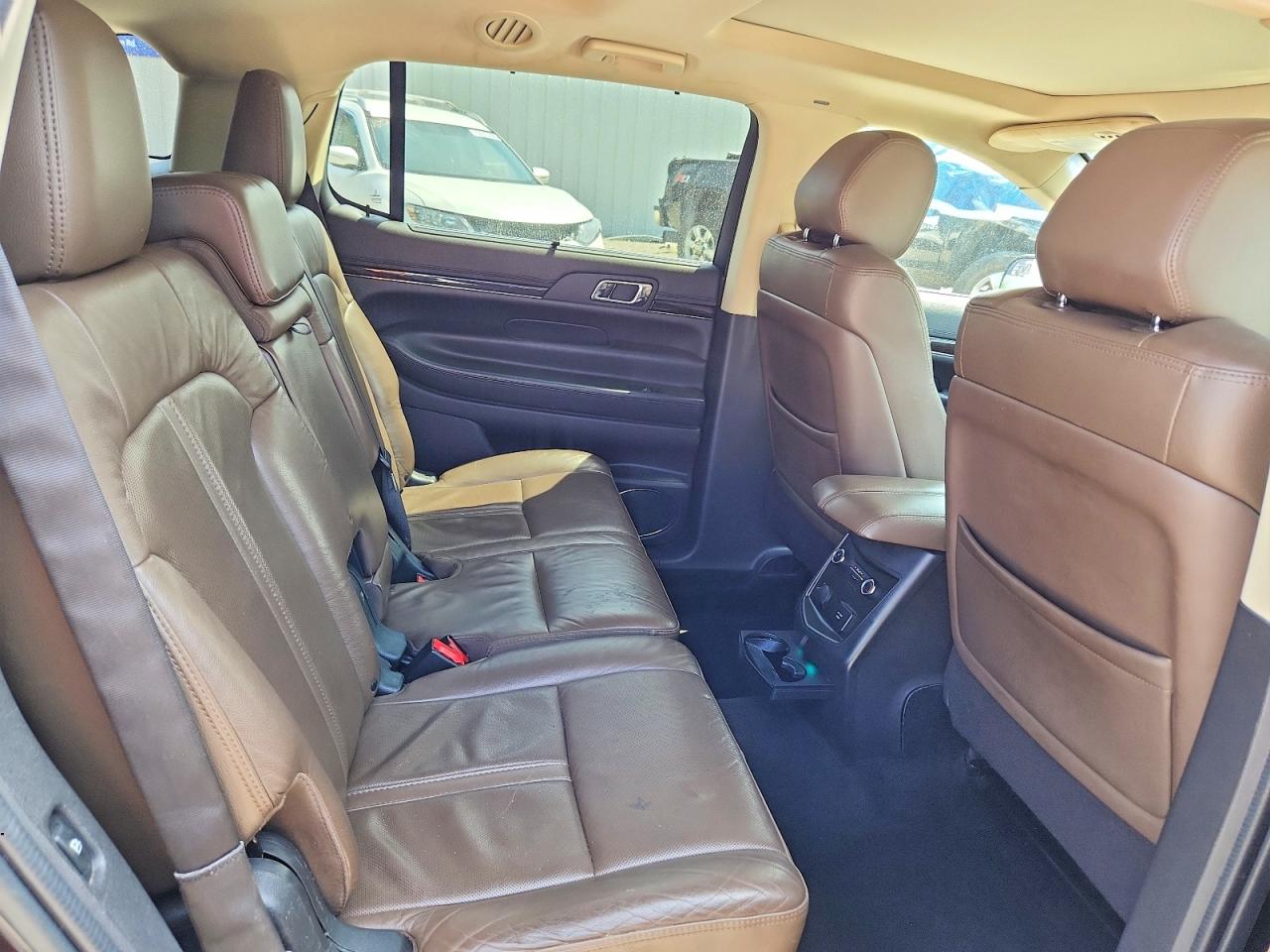 Lincoln MKT