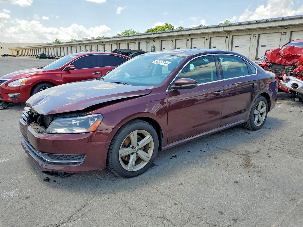 Salvage Volkswagen Passat Image