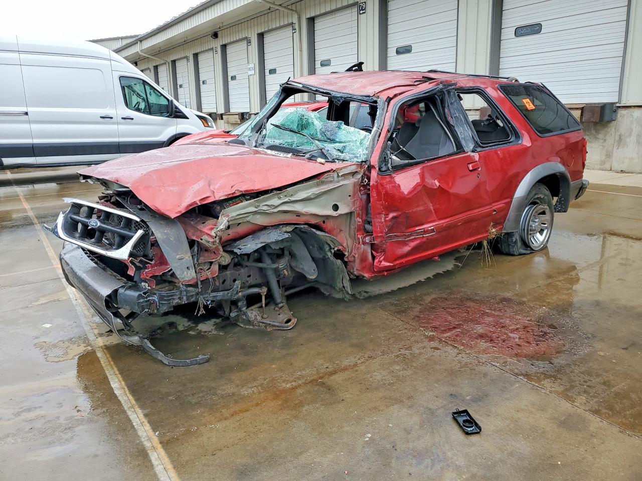 Salvage Ford Explorer Image