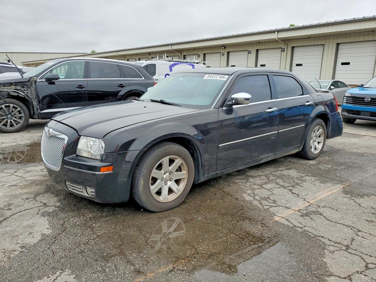 Salvage Chrysler 300 Tourin Image