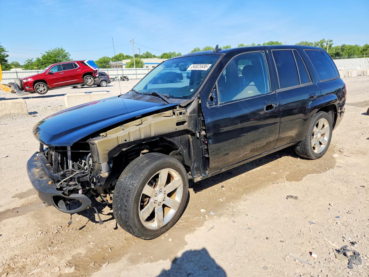 Salvage Chevrolet Trailblaze Image