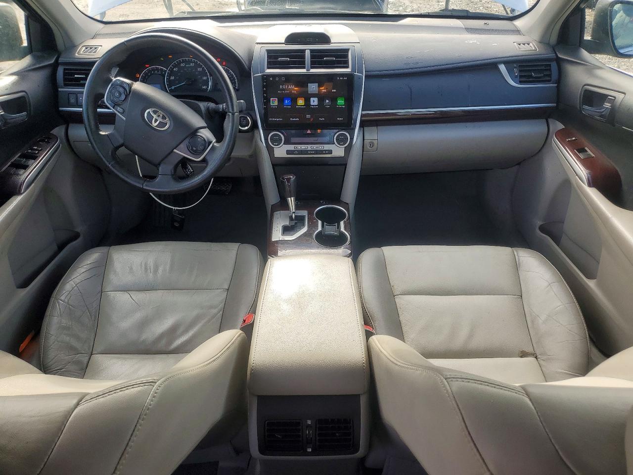 Toyota Camry Xle