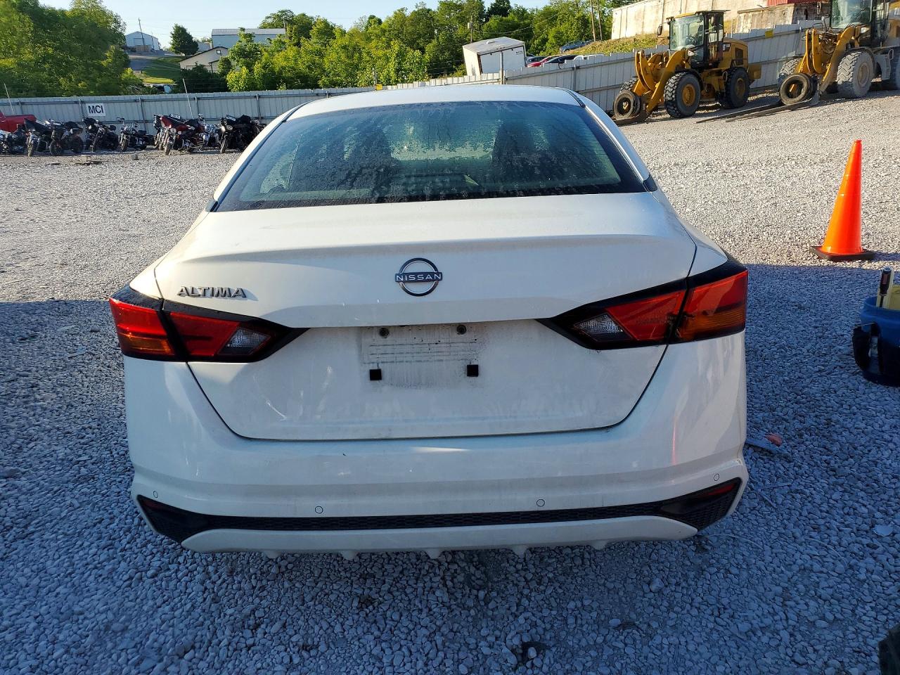 Nissan Altima S