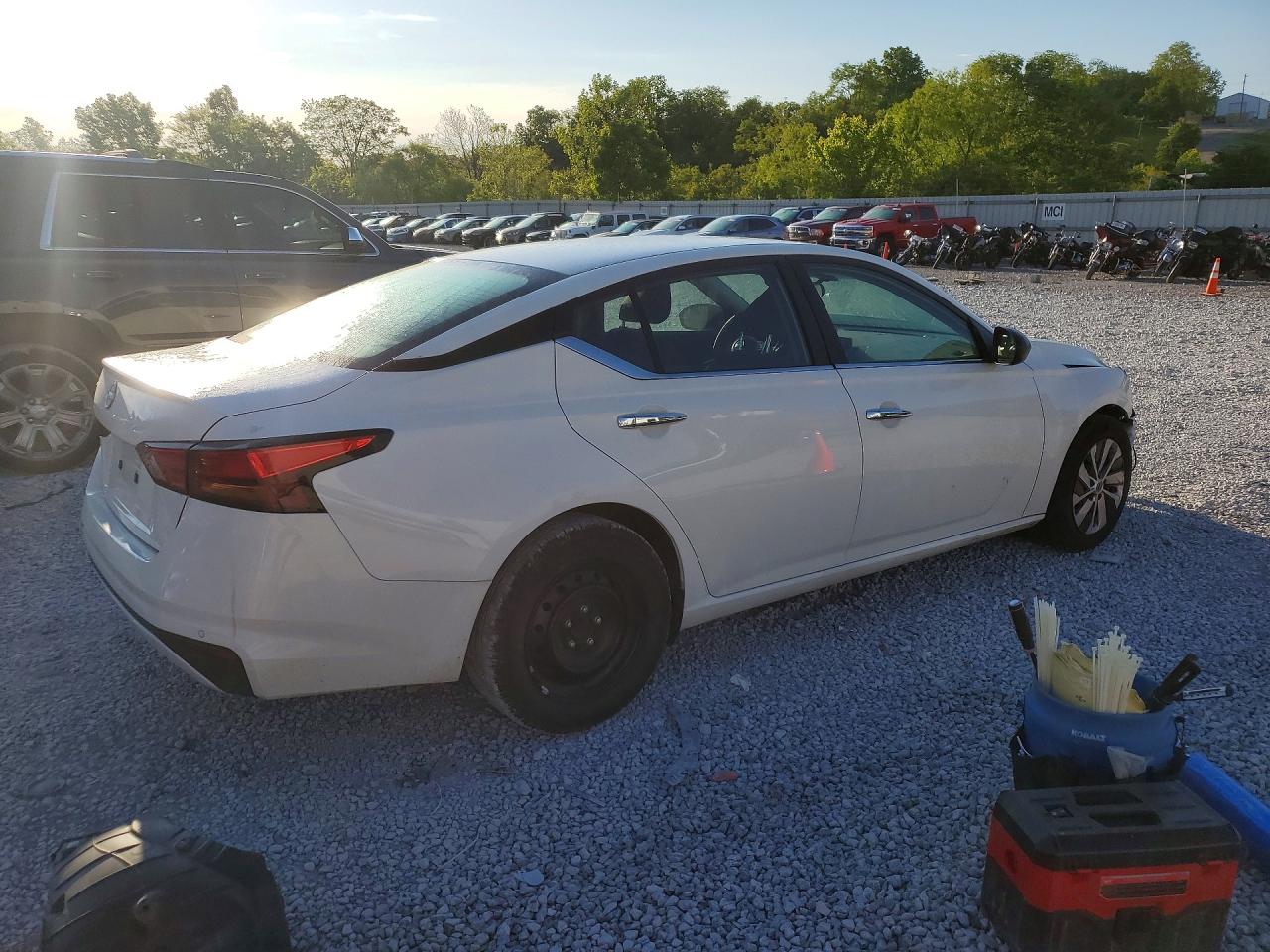 Nissan Altima S