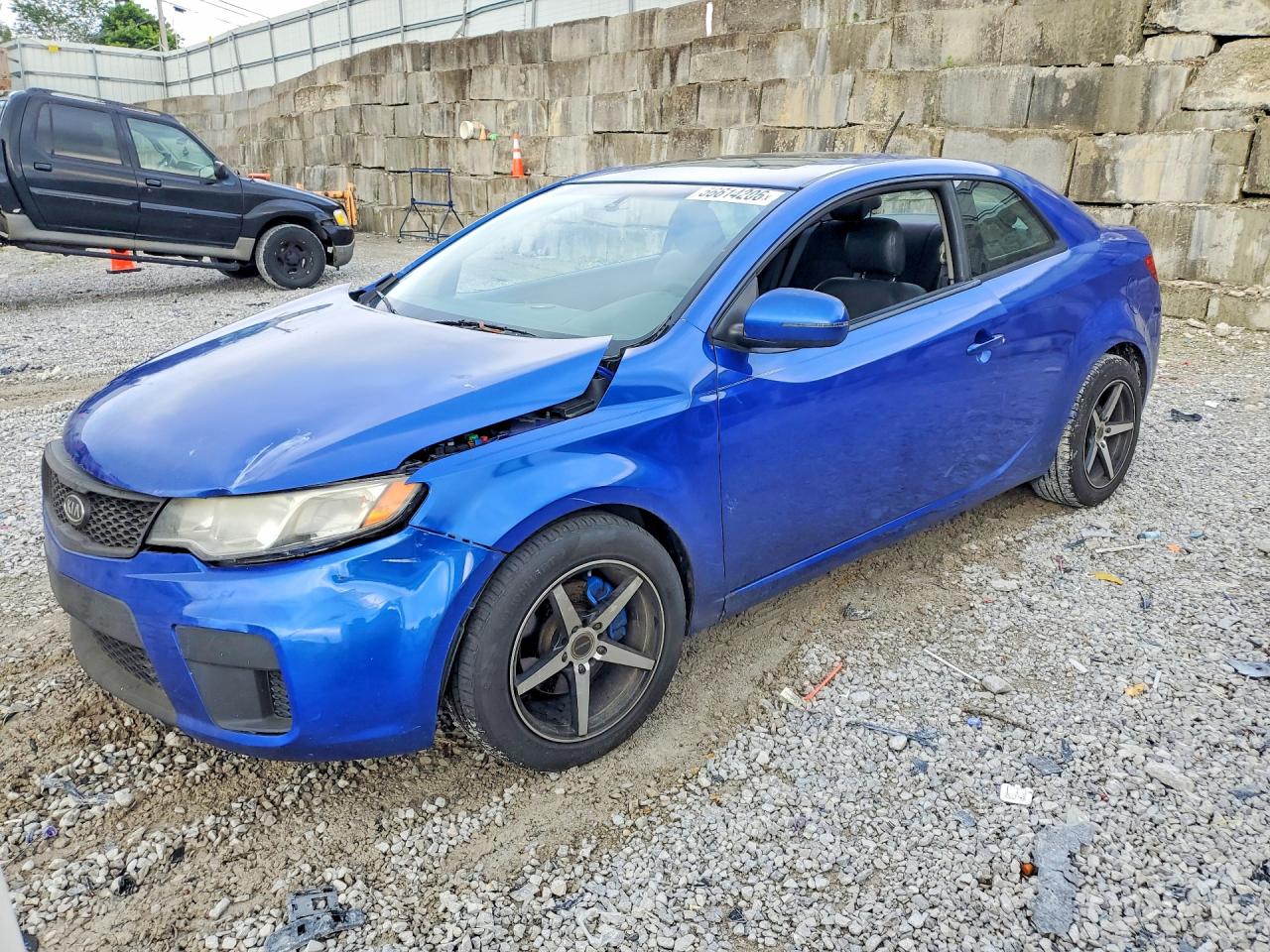 Salvage Kia Forte Image