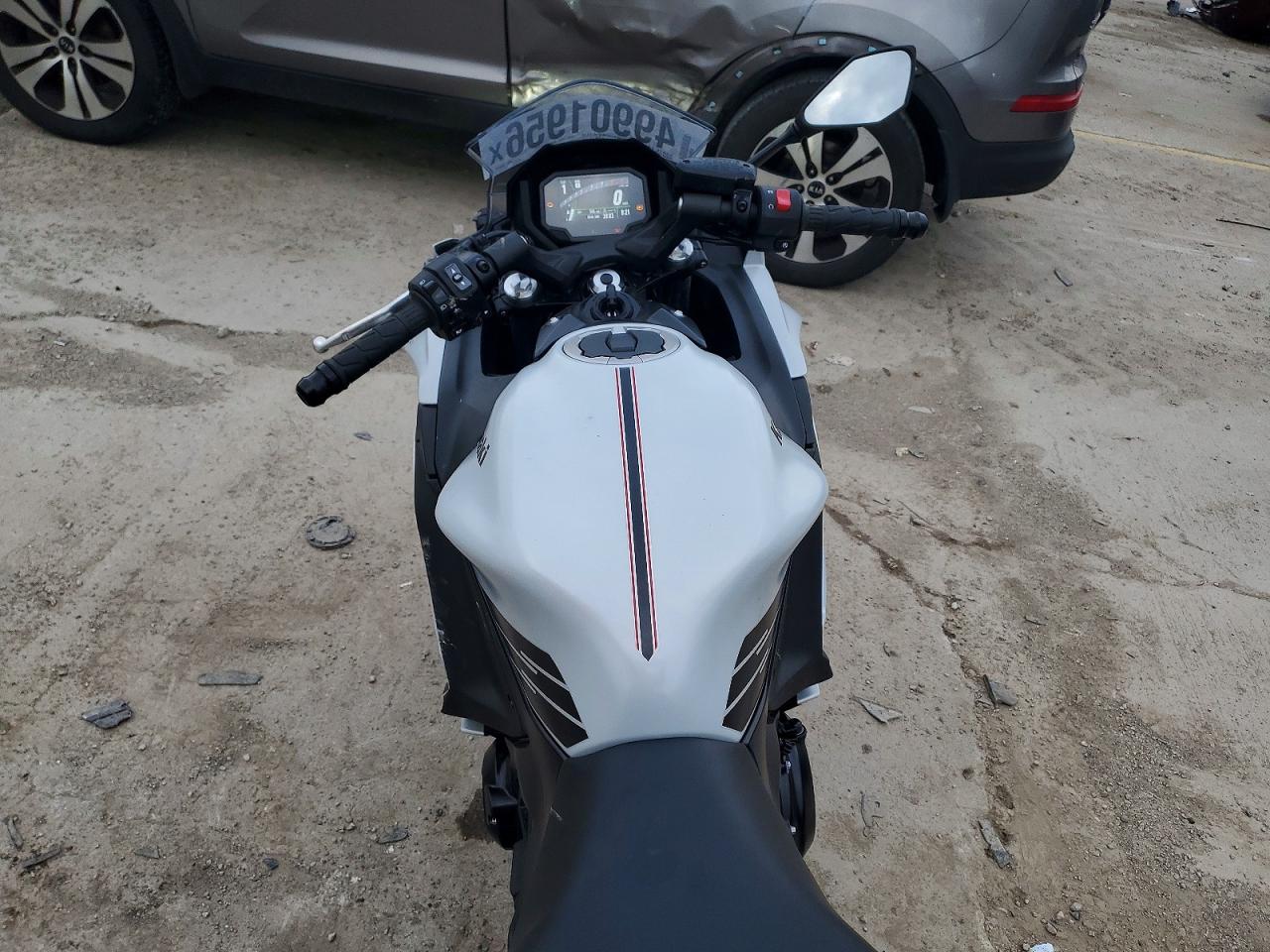 Kawasaki Ex P