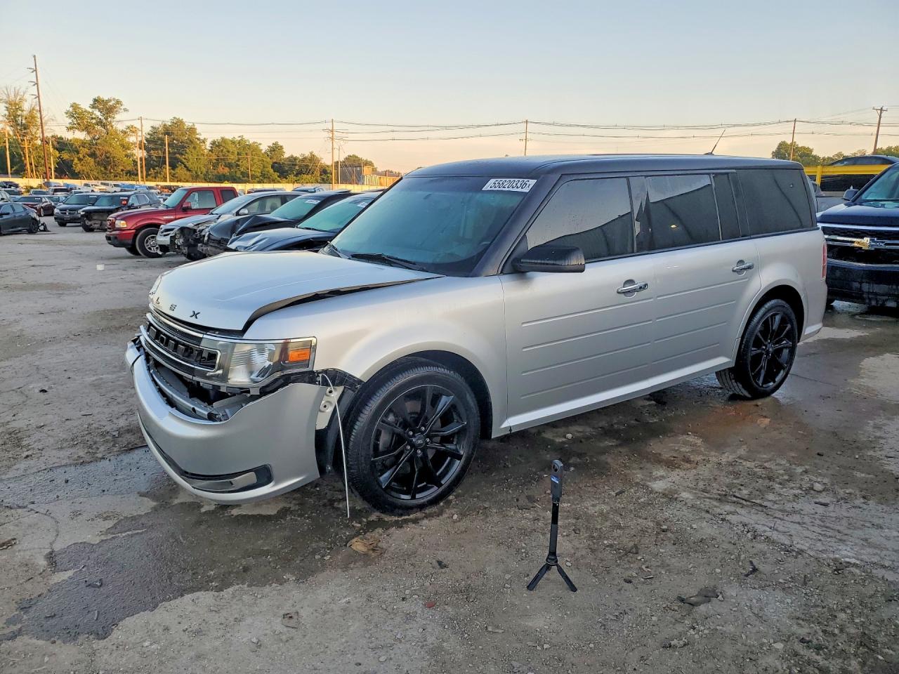 Salvage Ford Flex Image