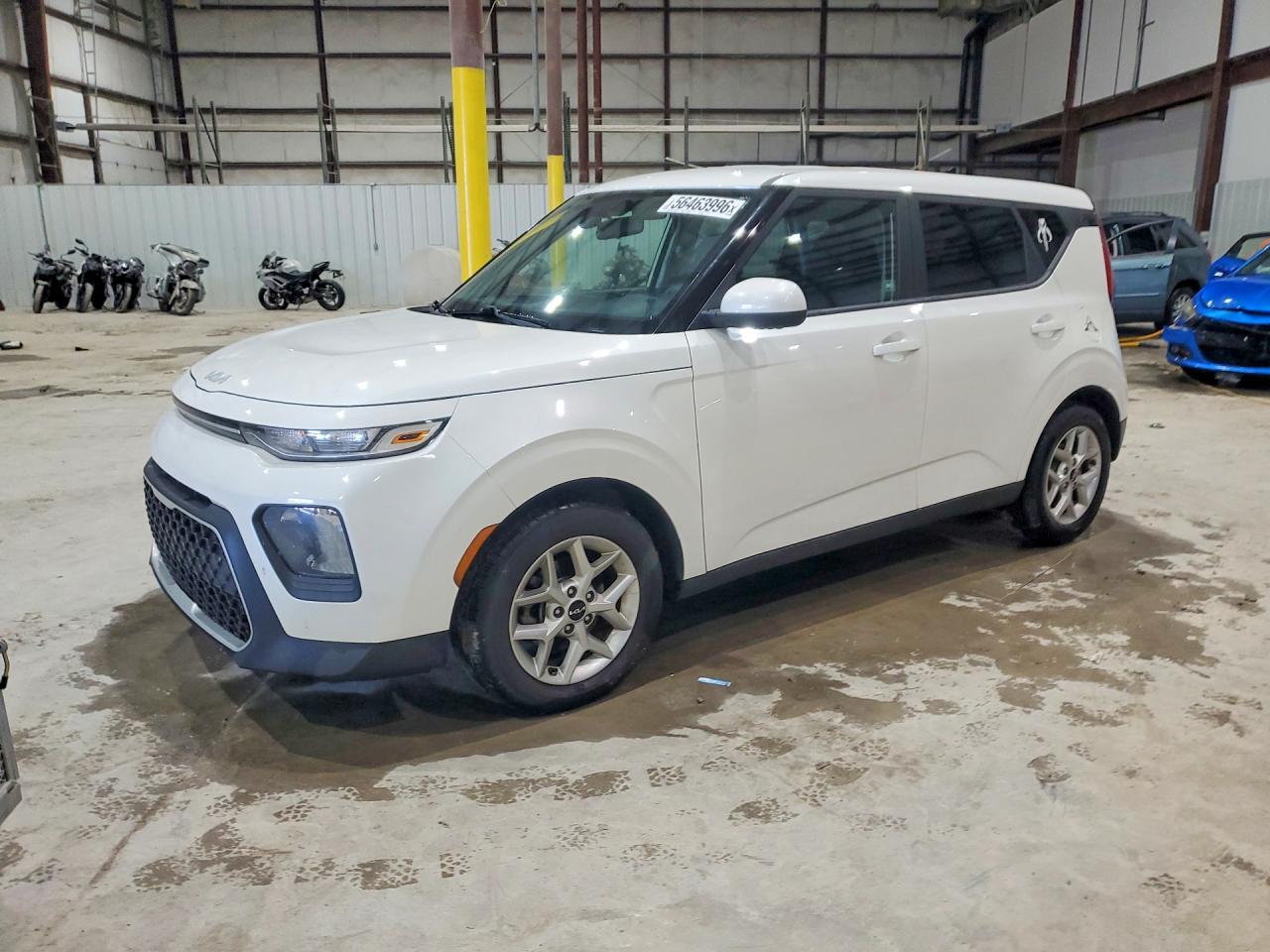 Salvage Kia Soul Image