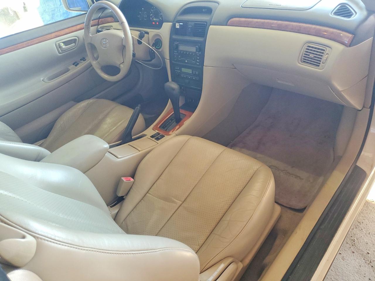 Toyota Camry Sle V6