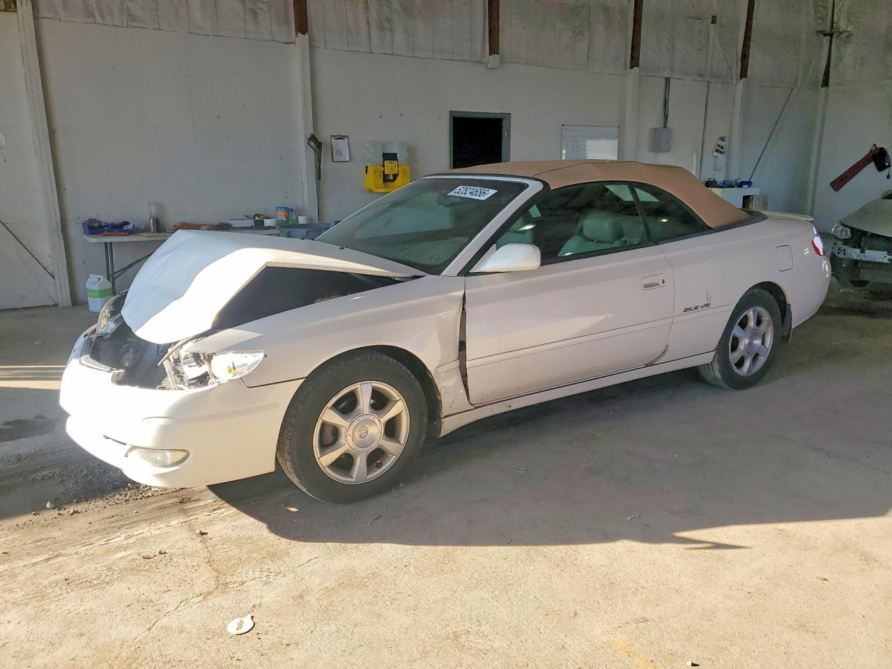 Salvage Toyota Camry Image
