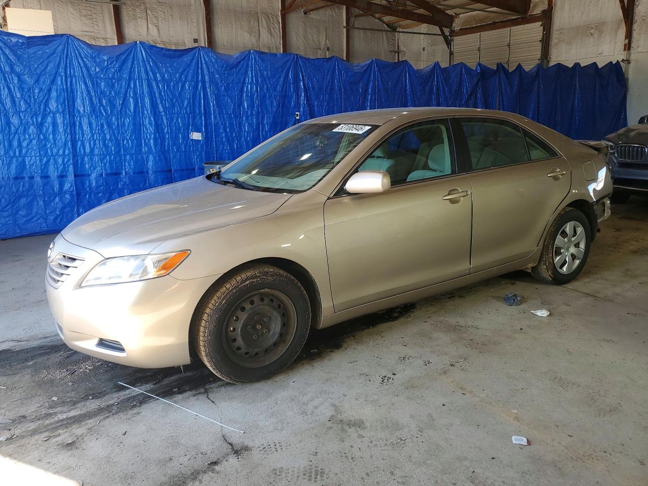 Salvage Toyota Camry Image