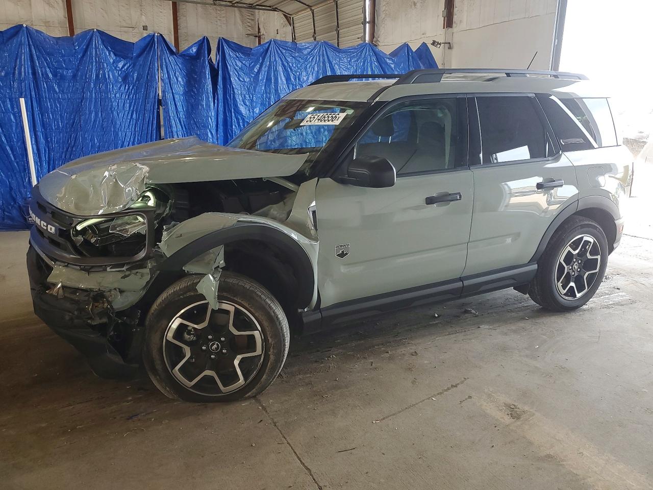 Salvage Ford Bronco Image