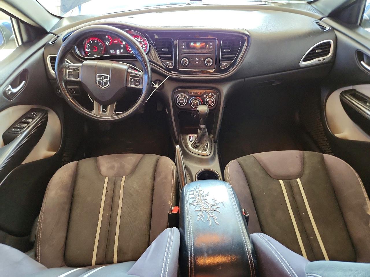 Dodge Dart Sxt