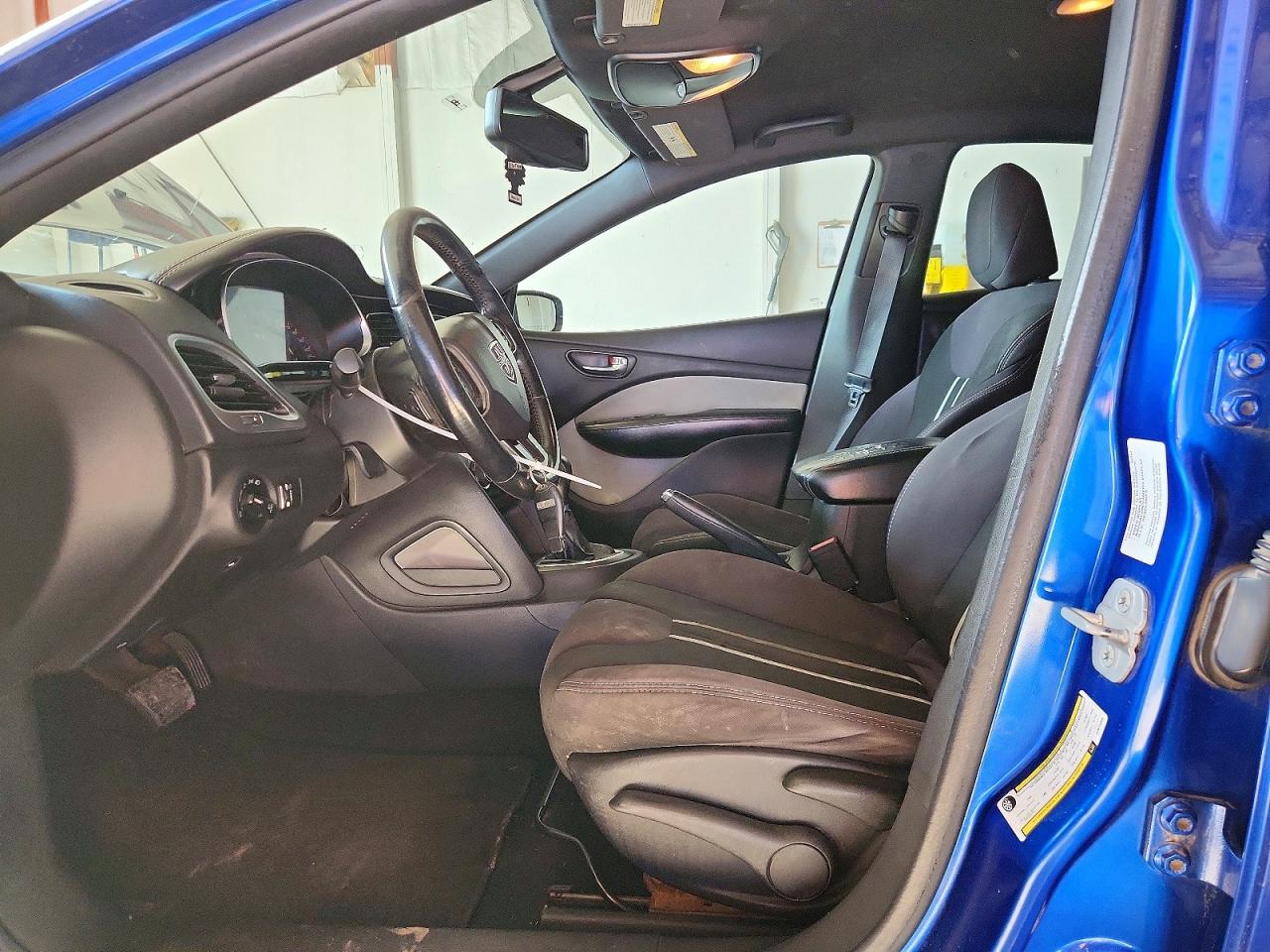Dodge Dart Sxt