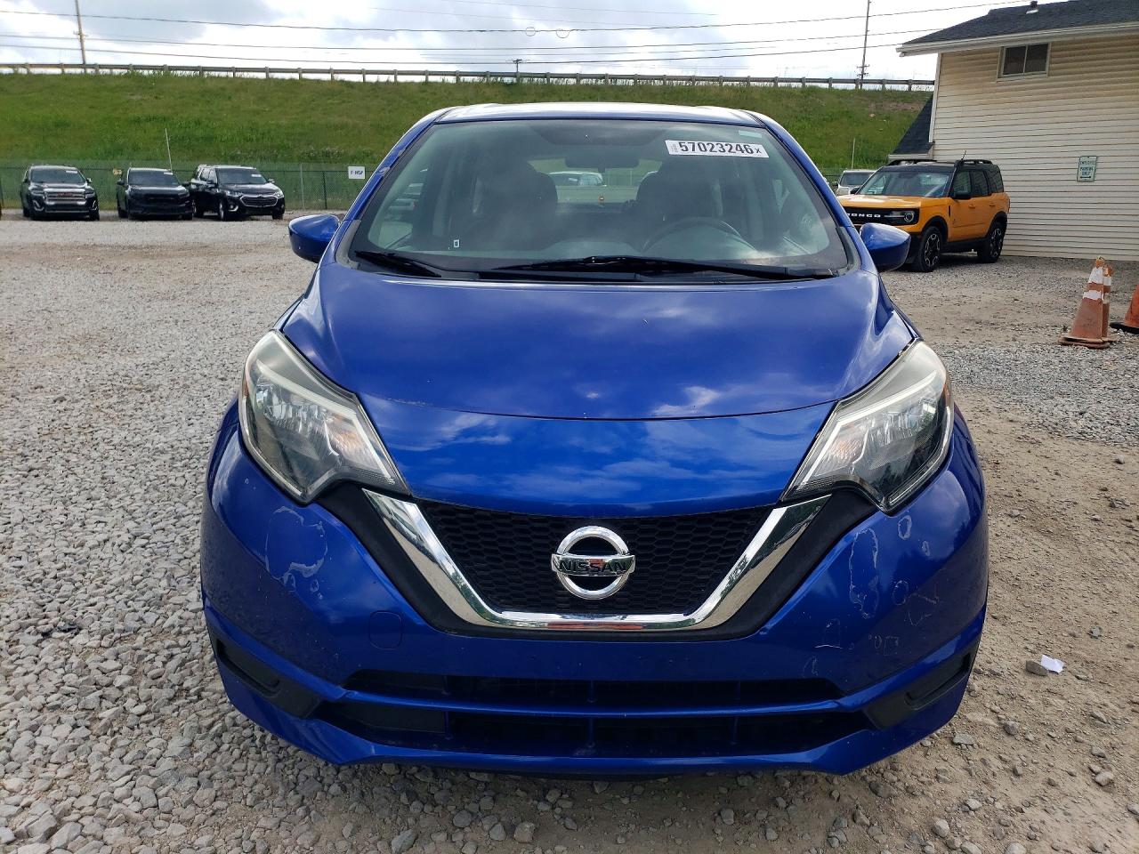 Nissan Versa Sv