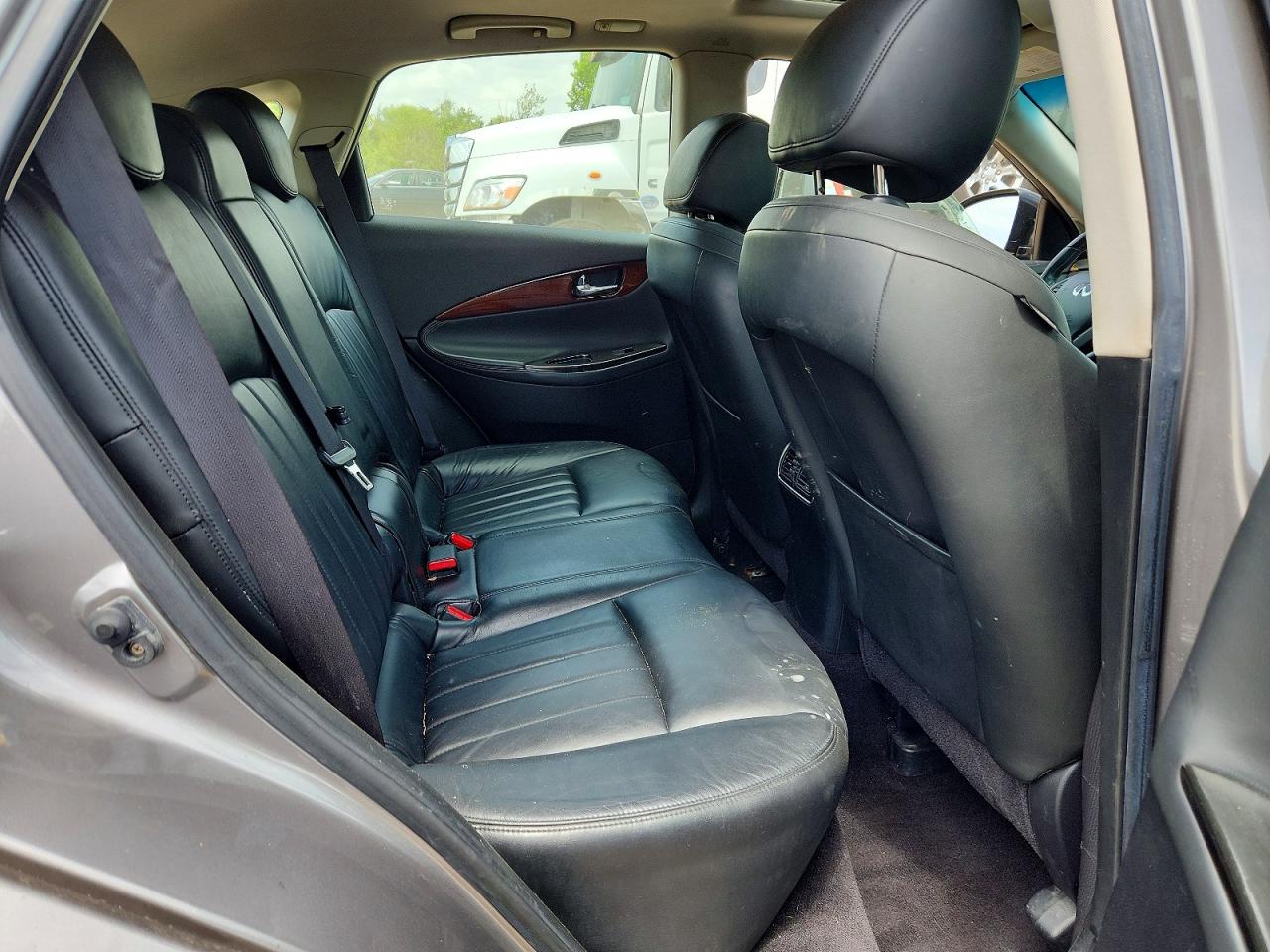 INFINITI Ex Base