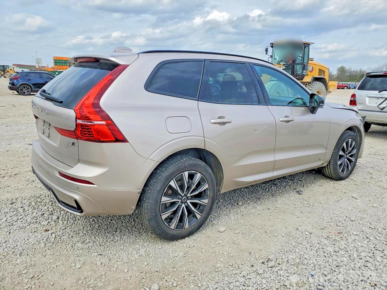 Volvo XC60 Core