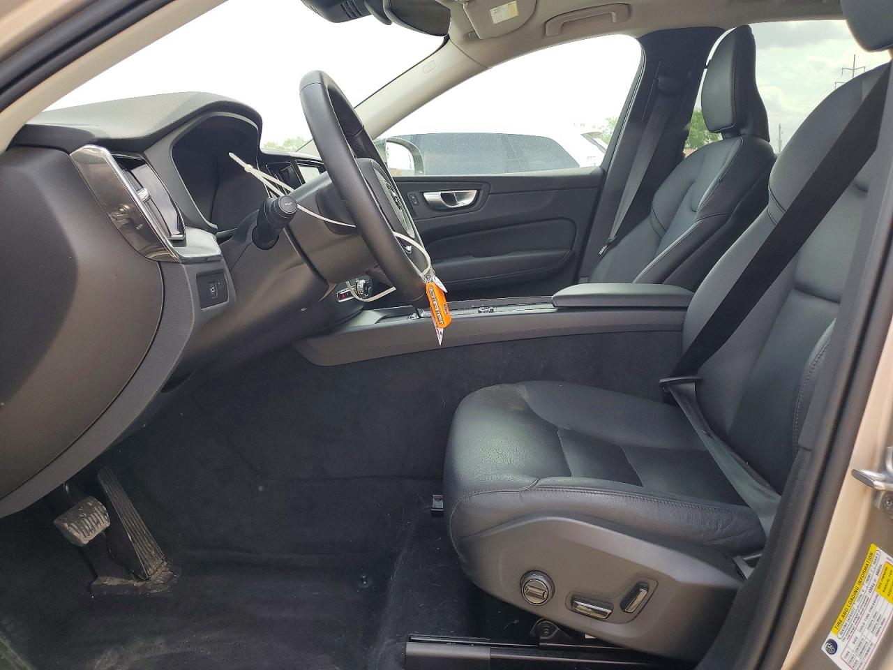 Volvo XC60 Core