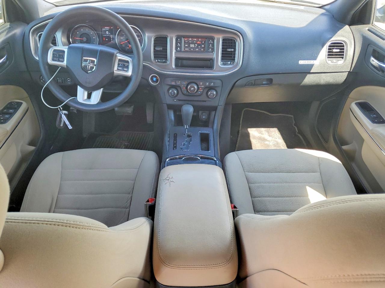Dodge Charger Se