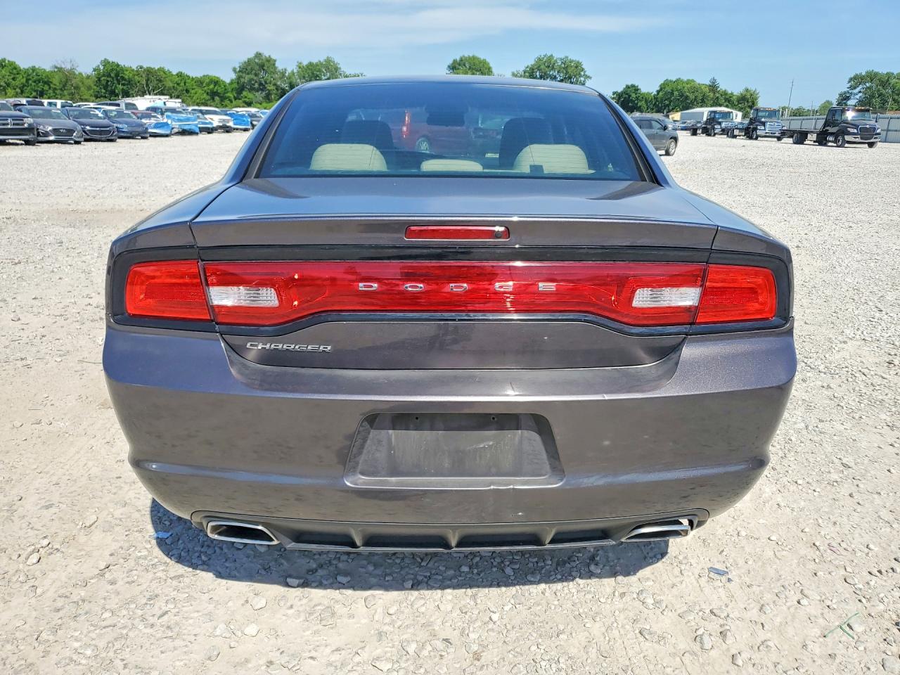 Dodge Charger Se