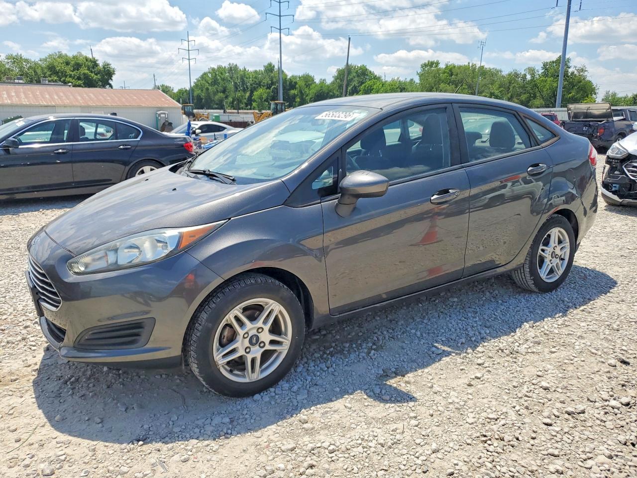 Salvage Ford Fiesta Image
